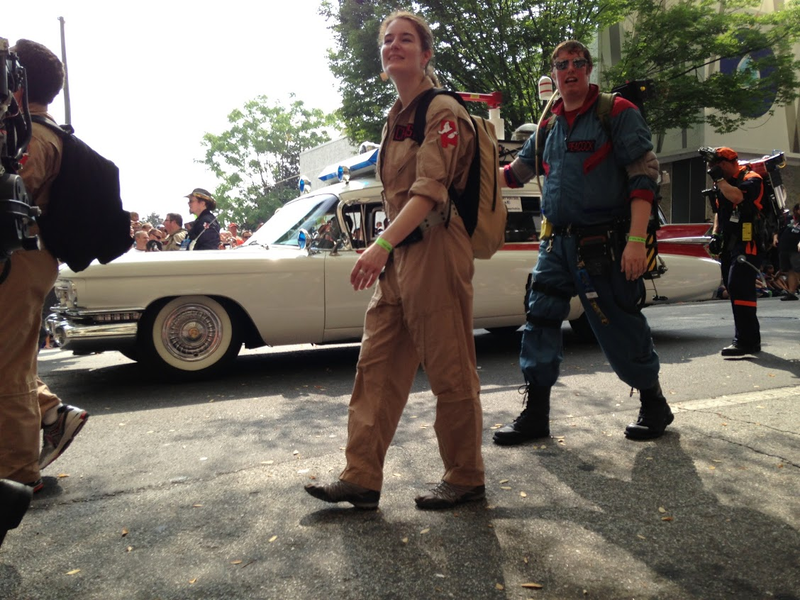 Illustration for article titled Vehicles Of The 2013 DragonCon Parade - Photo Dump